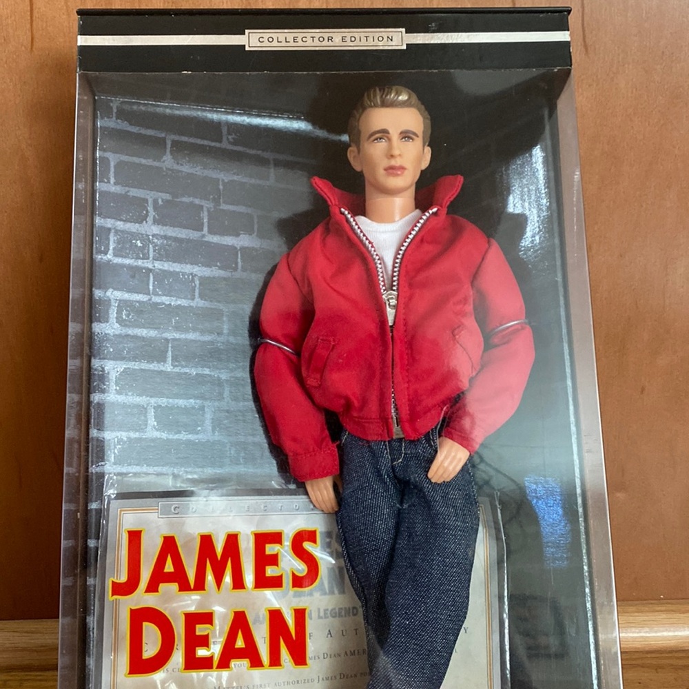 BARBIE JAMES DEAN AMERICAN LEGEND TIMELESS TREASURES NEW IN BOX W/Certificate